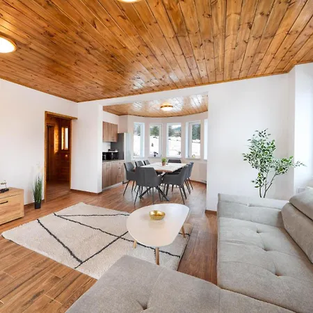 山林小屋 Casa Calatorului *
