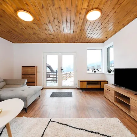 Casa Calatorului 山林小屋 *