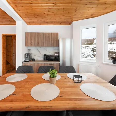 Casa Calatorului 山林小屋 Rîşnov