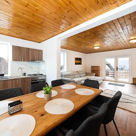 Casa Calatorului 山林小屋